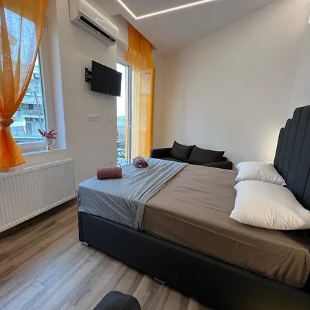 Hotel apartamentowy F-residence Center