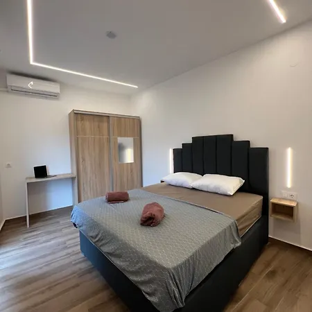 F-residence Center 4*