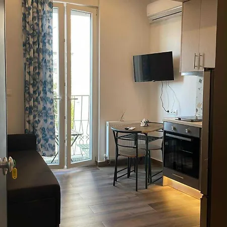 F-residence Center Apartmanhotel Szaloniki