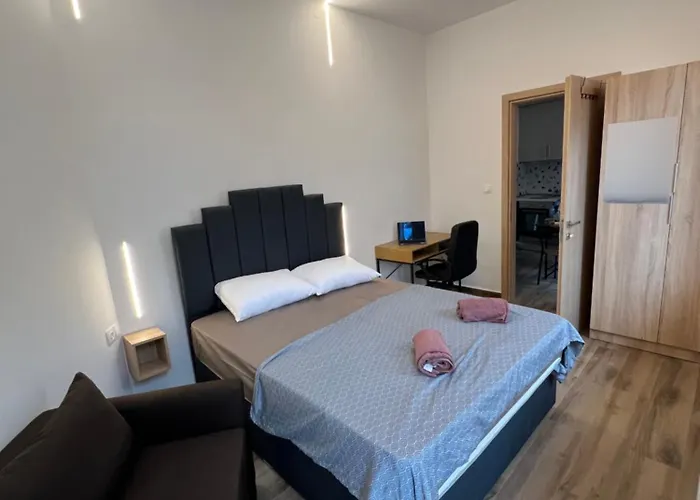 מלון דירות F-residence Center סלוניקי