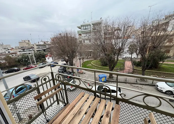 F-residence Center Selanik