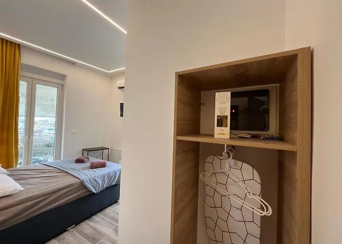 F-residence Center