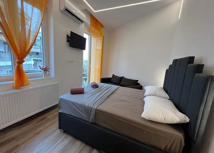 F-residence Center 4*