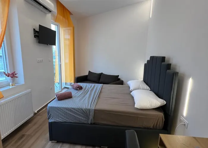 F-residence Center 4*